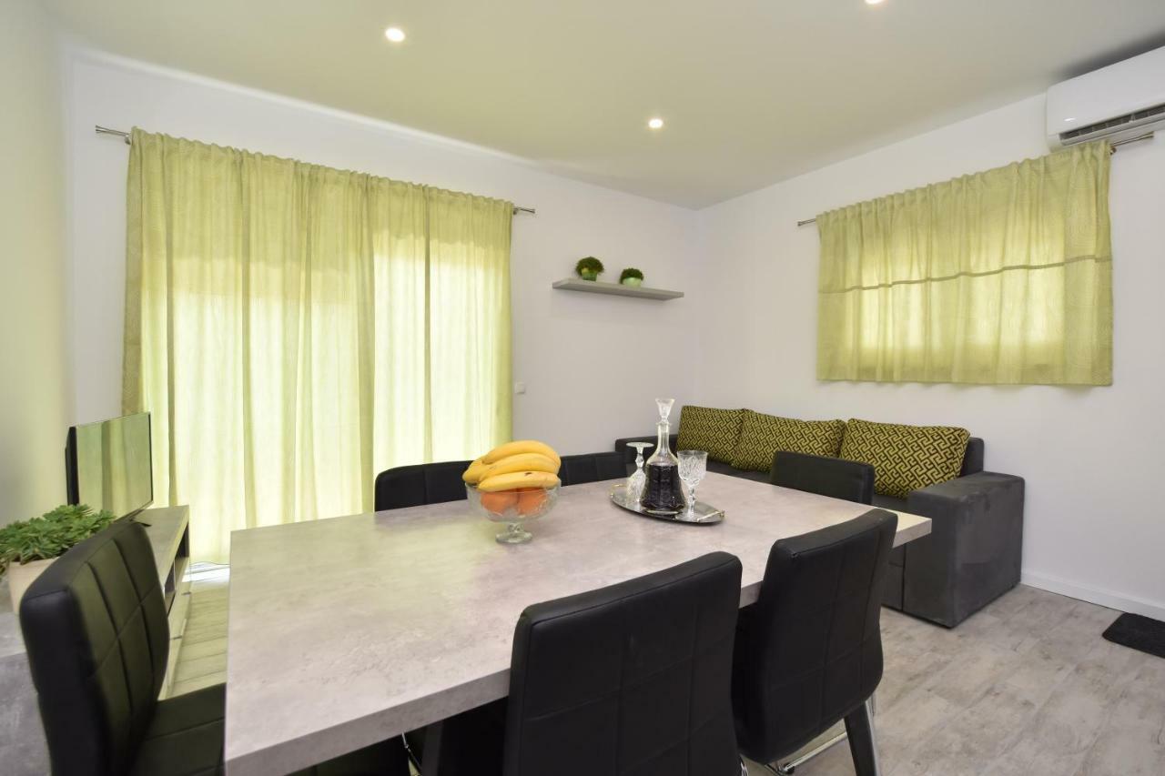 Apartmani Iva&Ante 두기라트 외부 사진